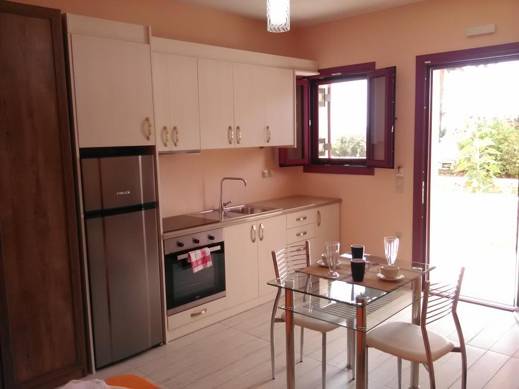 Mikros Gialos Apartments Dış mekan fotoğraf